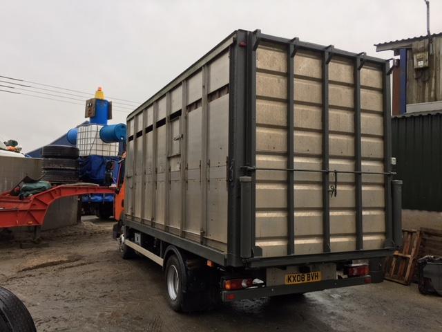 KX08BVH Renault Midlum 180